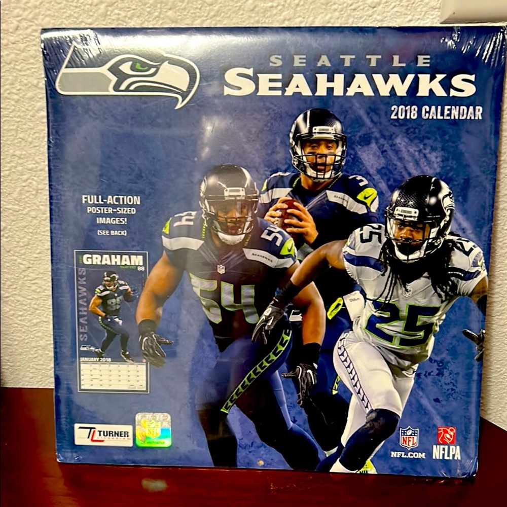NFL Seattle Seahawks 2018 Team Wall Calendar Full Size  12" x 12" - STILL SEALED